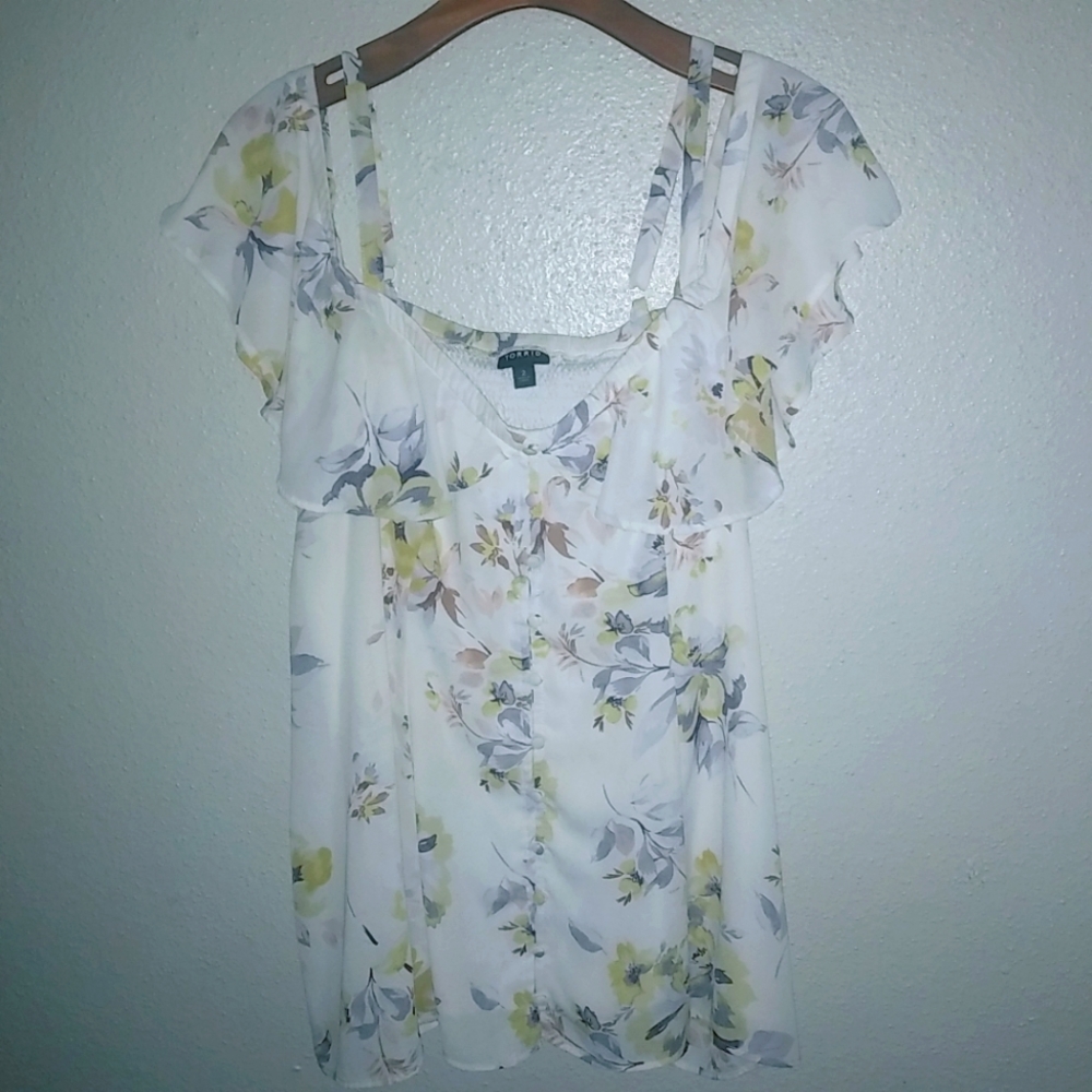 Torrid 2X Summer Spring Yellow White Floral Flowy Top Plus